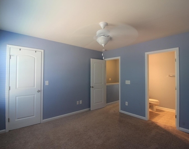 73 Pocono Drive - Photo Thumbnail 11