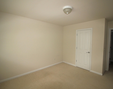 8709 Owl Roost Place - Photo Thumbnail 12
