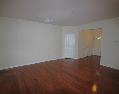 8709 Owl Roost Place - Photo Thumbnail 2