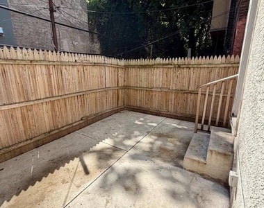 2555 N Hollywood Street - Photo Thumbnail 17