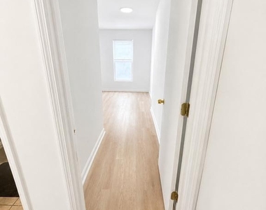 2669 Sepviva Street - Photo Thumbnail 13