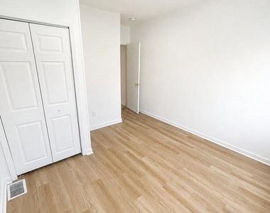2669 Sepviva Street - Photo Thumbnail 12