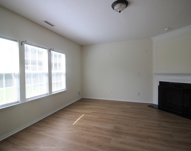 8439 Haines Creek Lane - Photo Thumbnail 2