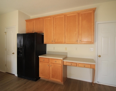 8439 Haines Creek Lane - Photo Thumbnail 5