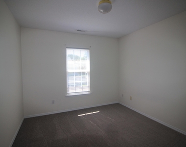 8439 Haines Creek Lane - Photo Thumbnail 12
