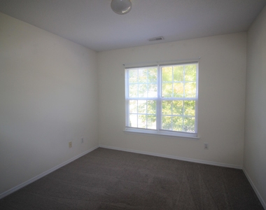 8439 Haines Creek Lane - Photo Thumbnail 13