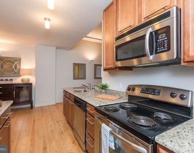 1200 Walnut Street - Photo Thumbnail 4