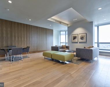 2031 Chancellor Street - Photo Thumbnail 24