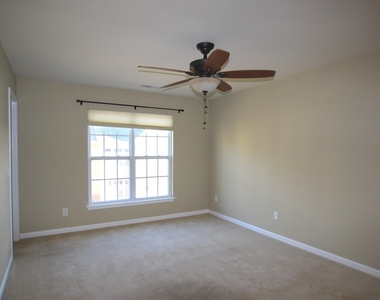 129 Dove Cottage Lane - Photo Thumbnail 5