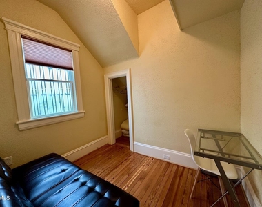 2200 Hope Street - Photo Thumbnail 13