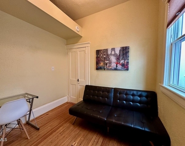 2200 Hope Street - Photo Thumbnail 12