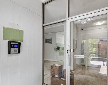 5721 Morris Street - Photo Thumbnail 5