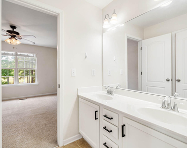 453 Sandy Whispers Place - Photo Thumbnail 32