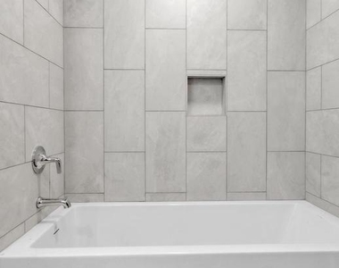 1801 Market Street - Photo Thumbnail 7