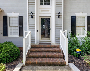 9041 Tenderfoot Trail - Photo Thumbnail 16