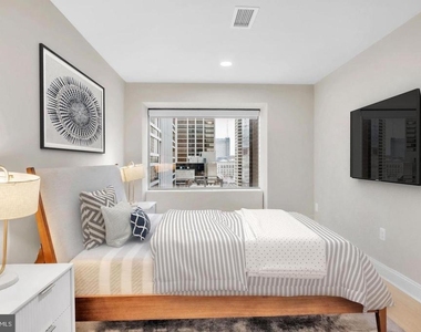 1801 Market Street - Photo Thumbnail 6