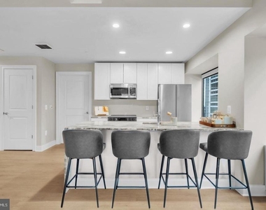 1801 Market Street - Photo Thumbnail 5