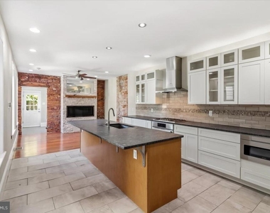 138 Rector Street - Photo Thumbnail 6