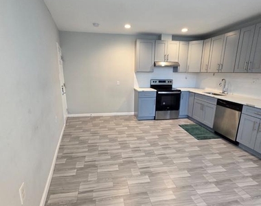 1145 S 10th Street - Photo Thumbnail 3