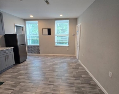 1145 S 10th Street - Photo Thumbnail 1
