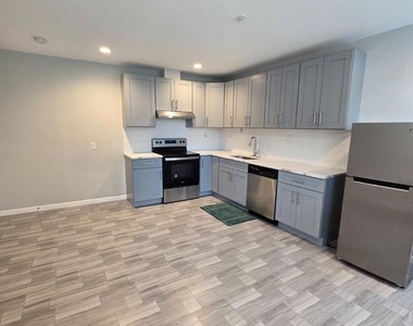 1145 S 10th Street - Photo Thumbnail 2