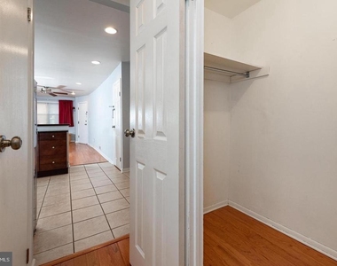 747 S 8th Street - Photo Thumbnail 7