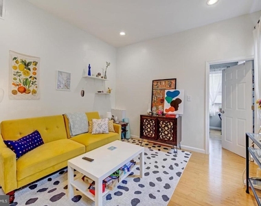 2452 Frankford Avenue - Photo Thumbnail 4