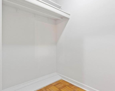 2601 Pennsylvania Avenue - Photo Thumbnail 12