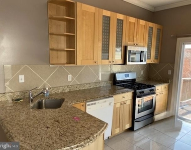 2106 South Street - Photo Thumbnail 2