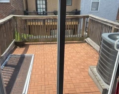 2106 South Street - Photo Thumbnail 3