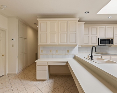 2834 Montebello Rd - Photo Thumbnail 17