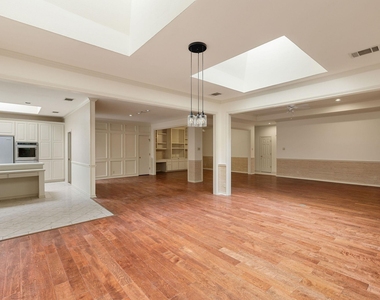 2834 Montebello Rd - Photo Thumbnail 11