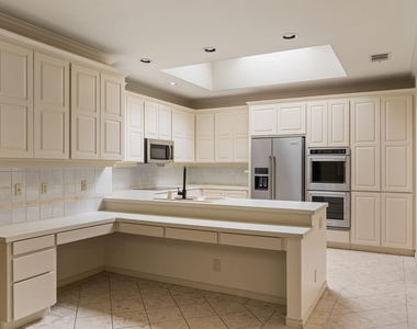 2834 Montebello Rd - Photo Thumbnail 14