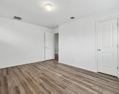 6227 Aviara Dr - Photo Thumbnail 30