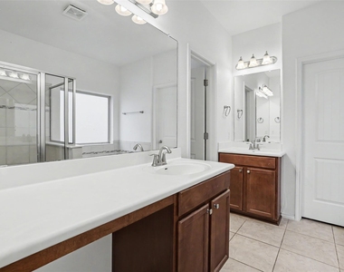 6227 Aviara Dr - Photo Thumbnail 23