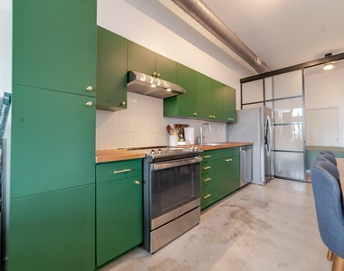 2235 E 6th St - Photo Thumbnail 8