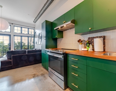 2235 E 6th St - Photo Thumbnail 7