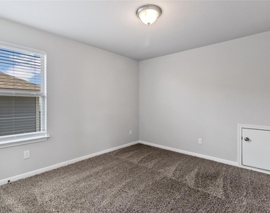 128 Old Stagecoach Rd - Photo Thumbnail 20