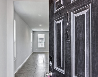 128 Old Stagecoach Rd - Photo Thumbnail 3