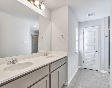128 Old Stagecoach Rd - Photo Thumbnail 9