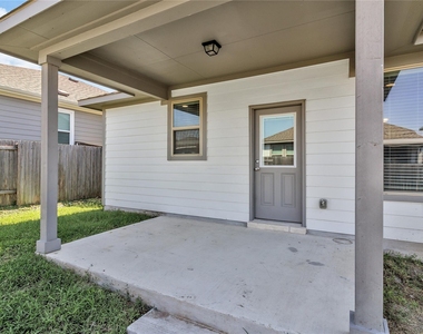 128 Old Stagecoach Rd - Photo Thumbnail 5