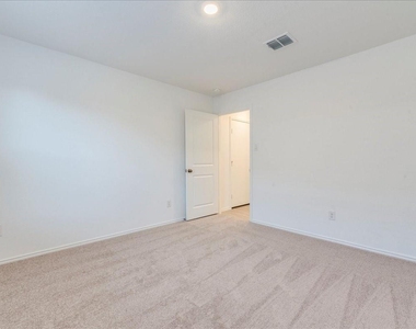156 Alamito Ave - Photo Thumbnail 24