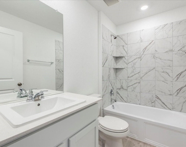 156 Alamito Ave - Photo Thumbnail 26