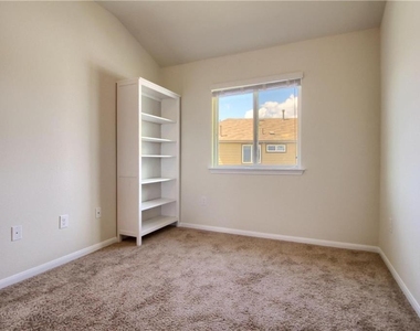 2014 Barker House Cv - Photo Thumbnail 28