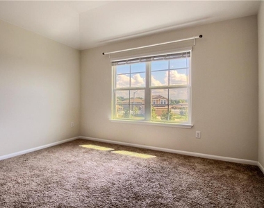 2014 Barker House Cv - Photo Thumbnail 13