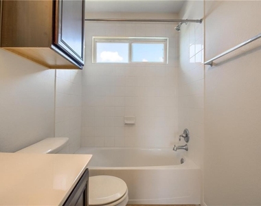 2014 Barker House Cv - Photo Thumbnail 23