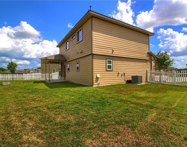2014 Barker House Cv - Photo Thumbnail 35