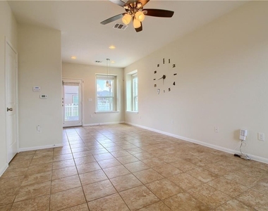 2014 Barker House Cv - Photo Thumbnail 3