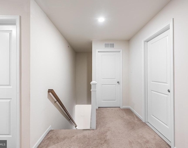 342 Ridgewood Drive - Photo Thumbnail 34
