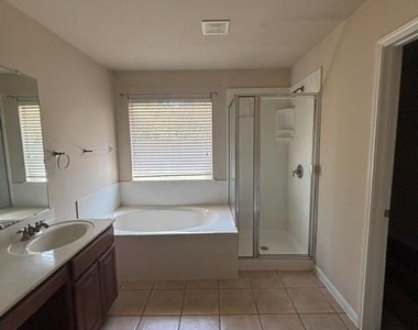 429 Falcon Ln - Photo Thumbnail 26